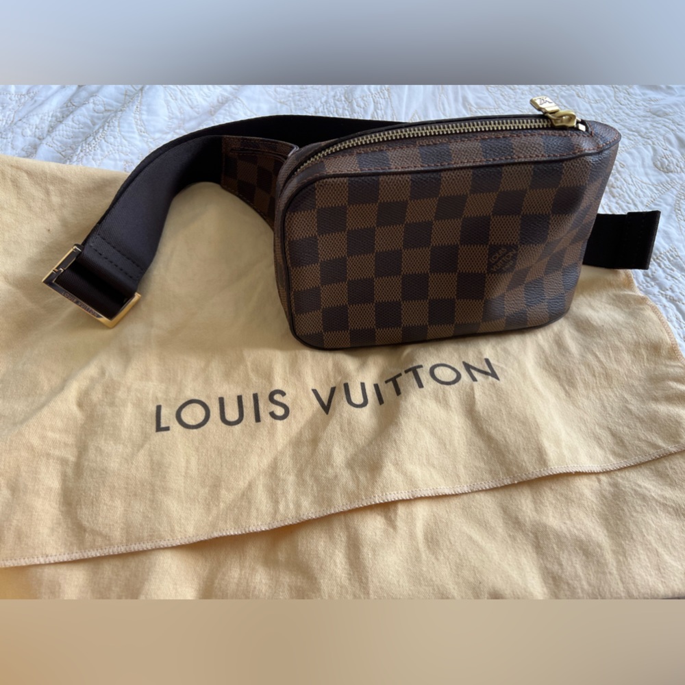 Louis Vuitton Damier Geronimous waist bag, LIKE NEW